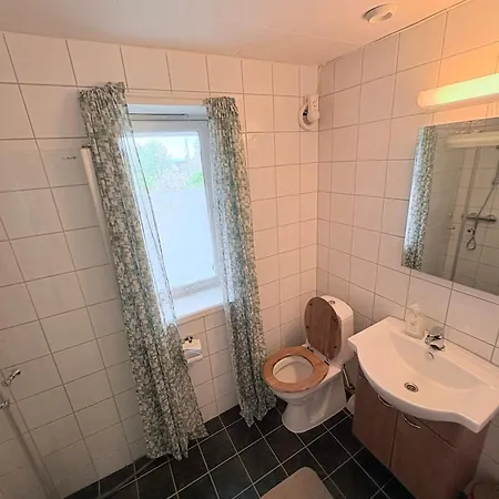 Lägenhet Cozy Close To Nature Tromsø